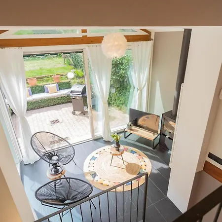 Διαμέρισμα Vico Garden-203 By Rent *