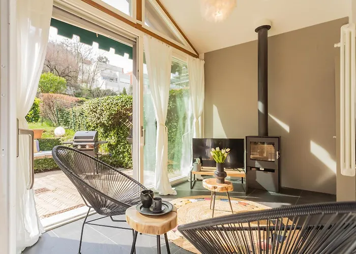 Vico Garden-203 By Rent Como