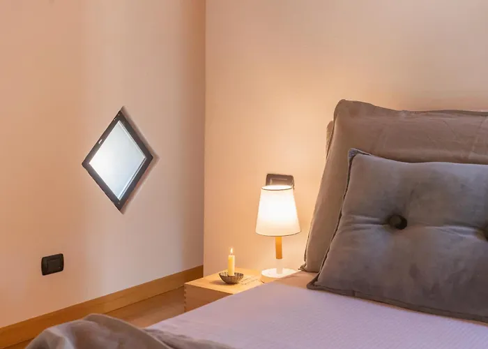 Vico Garden-203 By Rent Apartment Como