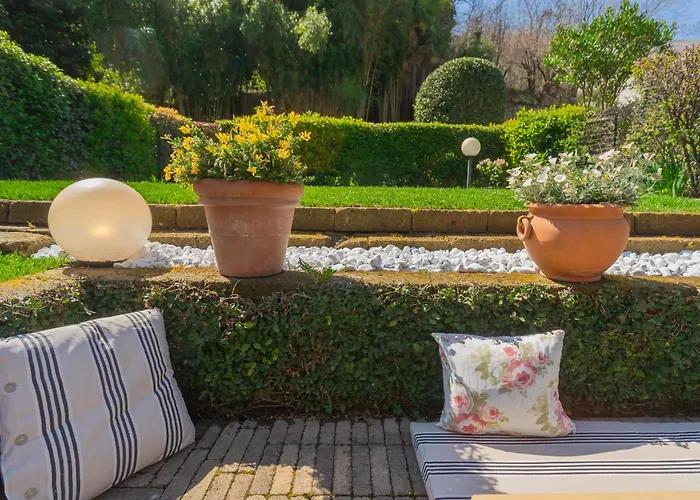 Apartment Vico Garden-203 By Rent Como