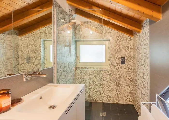 Vico Garden-203 By Rent Apartment Como