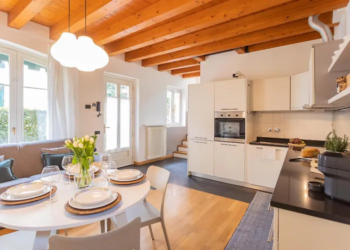 Apartment Vico Garden-203 By Rent *